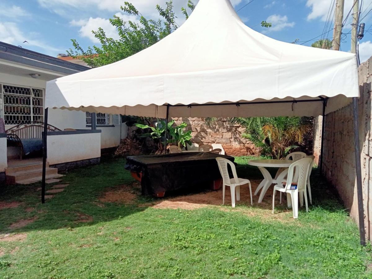 Pinkroses Gardens Hostel Nairobi Exterior foto