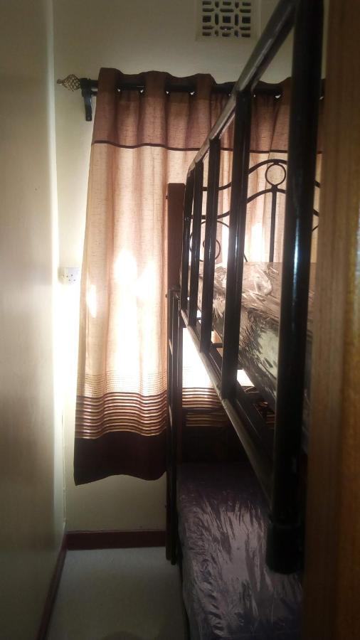 Pinkroses Gardens Hostel Nairobi Exterior foto